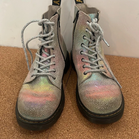 Dr Martens Pascal Y Combat Boots Rainbow Metallic Leather Womens Size 5 - Picture 15 of 16